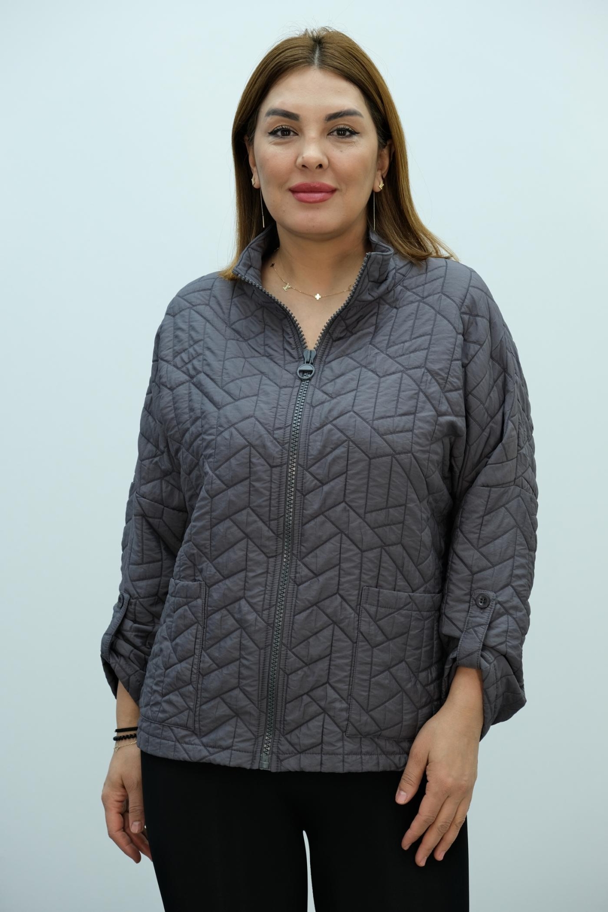 Büyük Beden Kısa Spor Mont-Gri