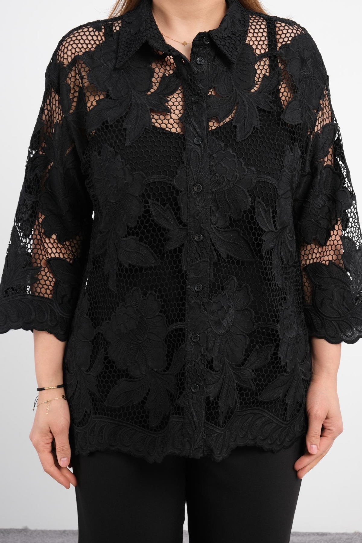 Plus Size Shirt-Black